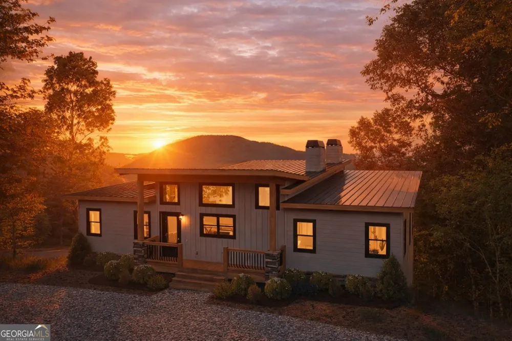216 Old Orchard RD Ellijay, GA 30536