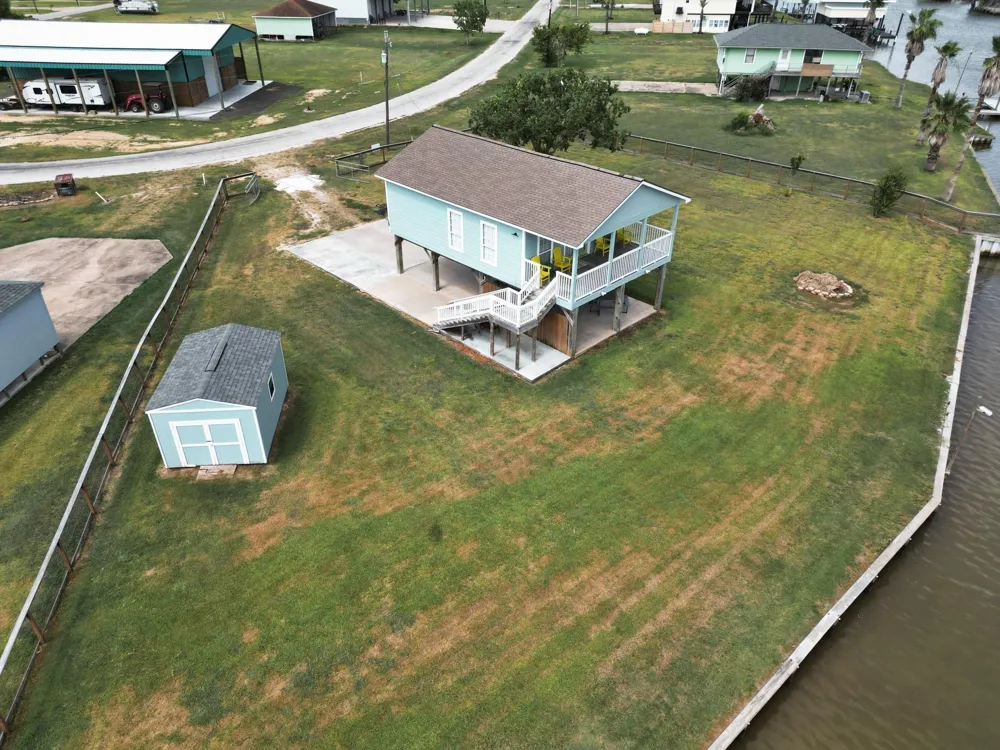 1867 County Road 291 Sargent, TX 77414
