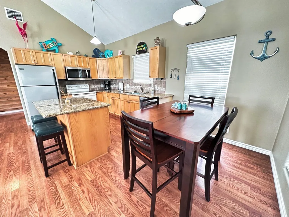 1867 County Road 291 Sargent, TX 77414