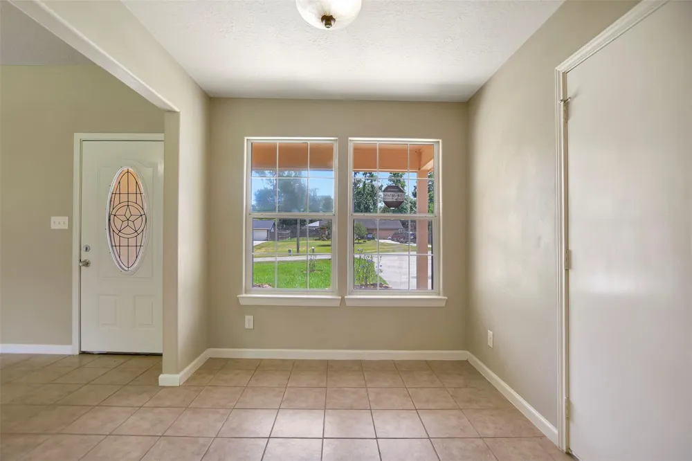 10731 Royal Terrell Drive Conroe, TX 77303