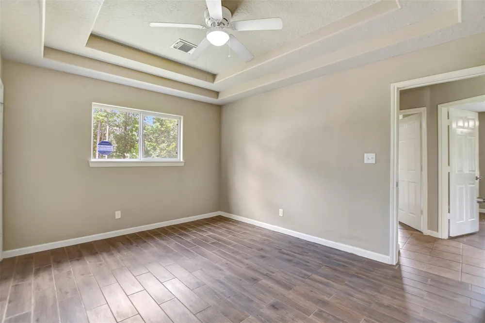 10731 Royal Terrell Drive Conroe, TX 77303