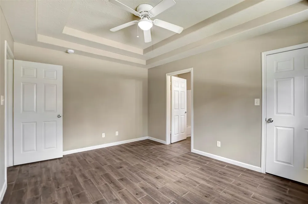 10731 Royal Terrell Drive Conroe, TX 77303