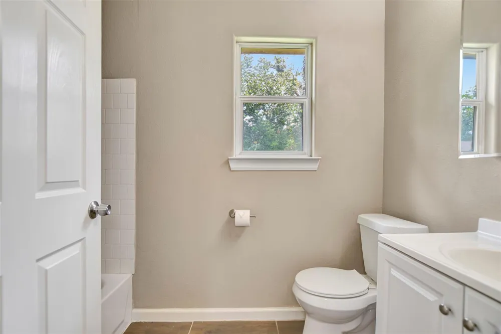 10731 Royal Terrell Drive Conroe, TX 77303