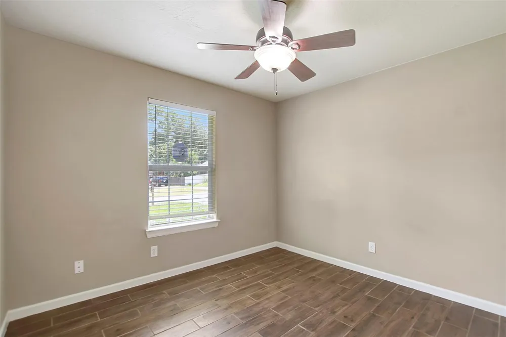 10731 Royal Terrell Drive Conroe, TX 77303