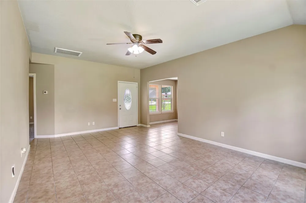 10731 Royal Terrell Drive Conroe, TX 77303