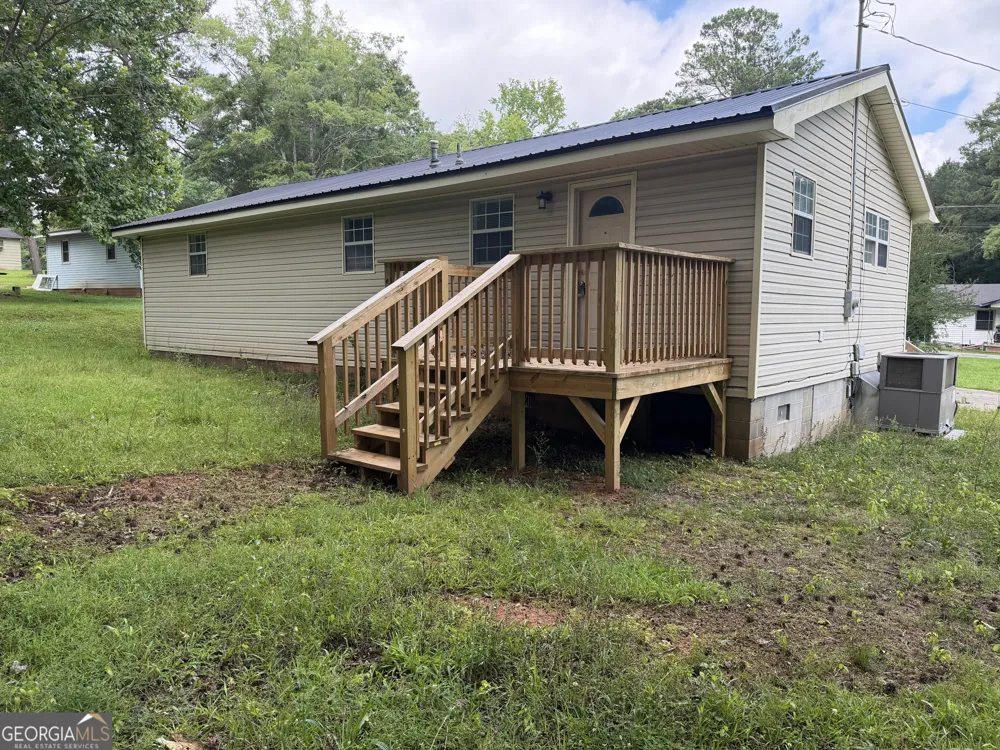 232 North ST Gray, GA 31032