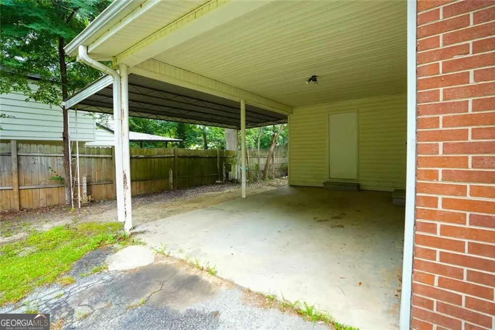 7598 Connell DR Jonesboro, GA 30236