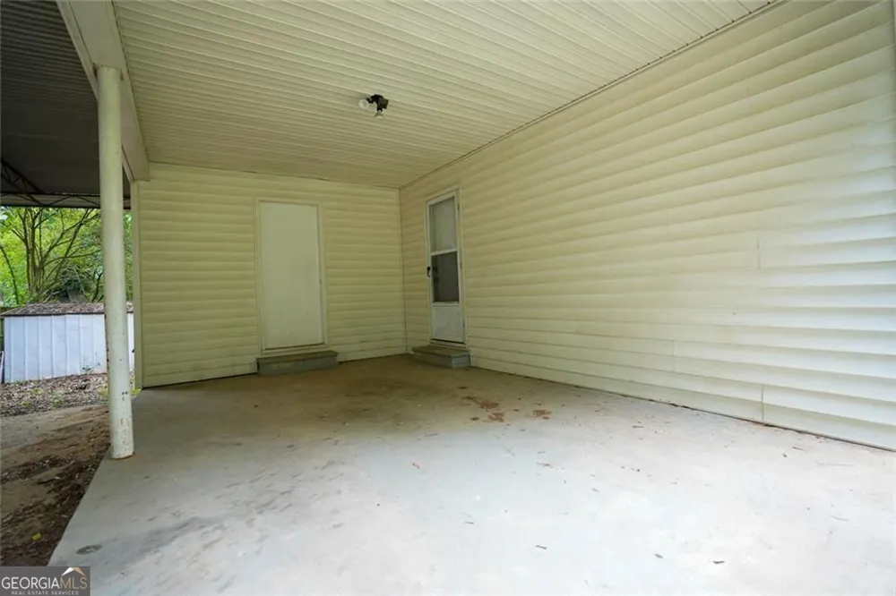7598 Connell DR Jonesboro, GA 30236
