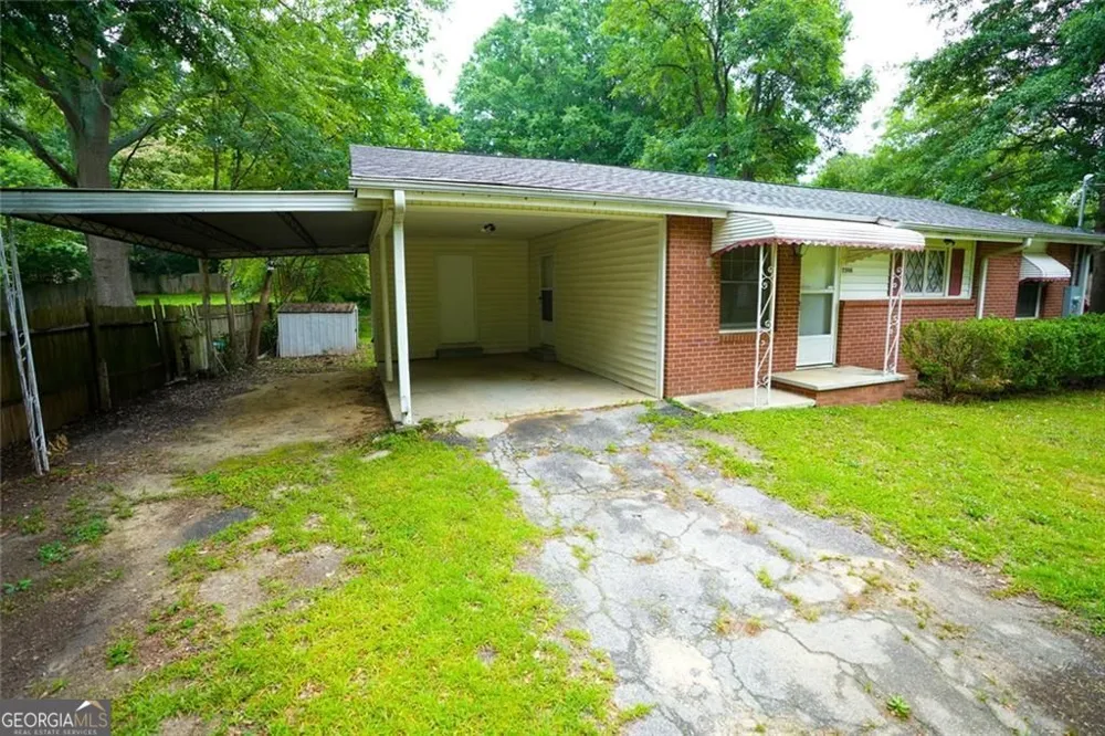 7598 Connell DR Jonesboro, GA 30236