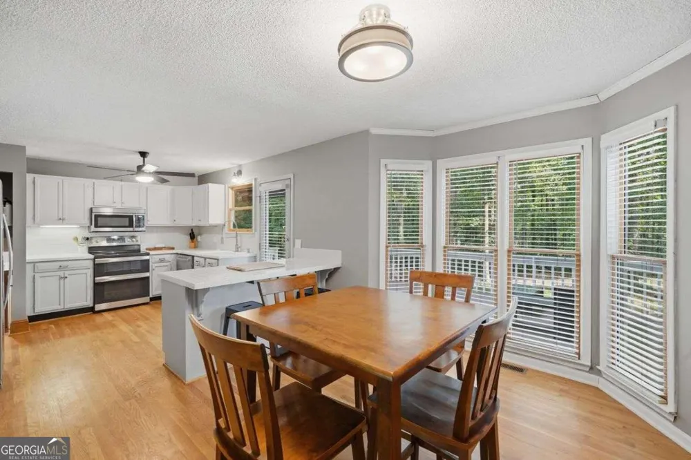 6166 Picketts RDG NW Acworth, GA 30101