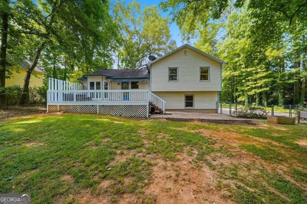 6166 Picketts RDG NW Acworth, GA 30101