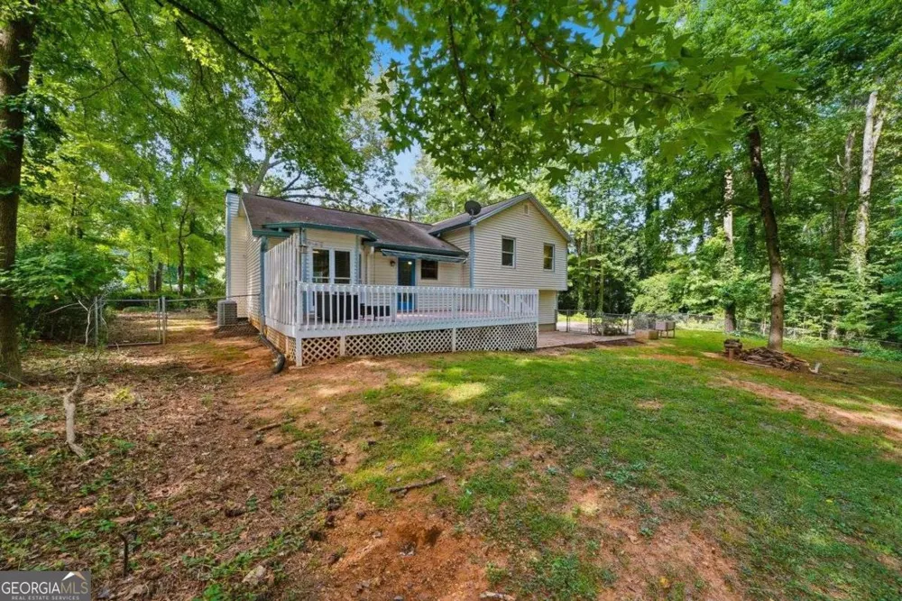 6166 Picketts RDG NW Acworth, GA 30101