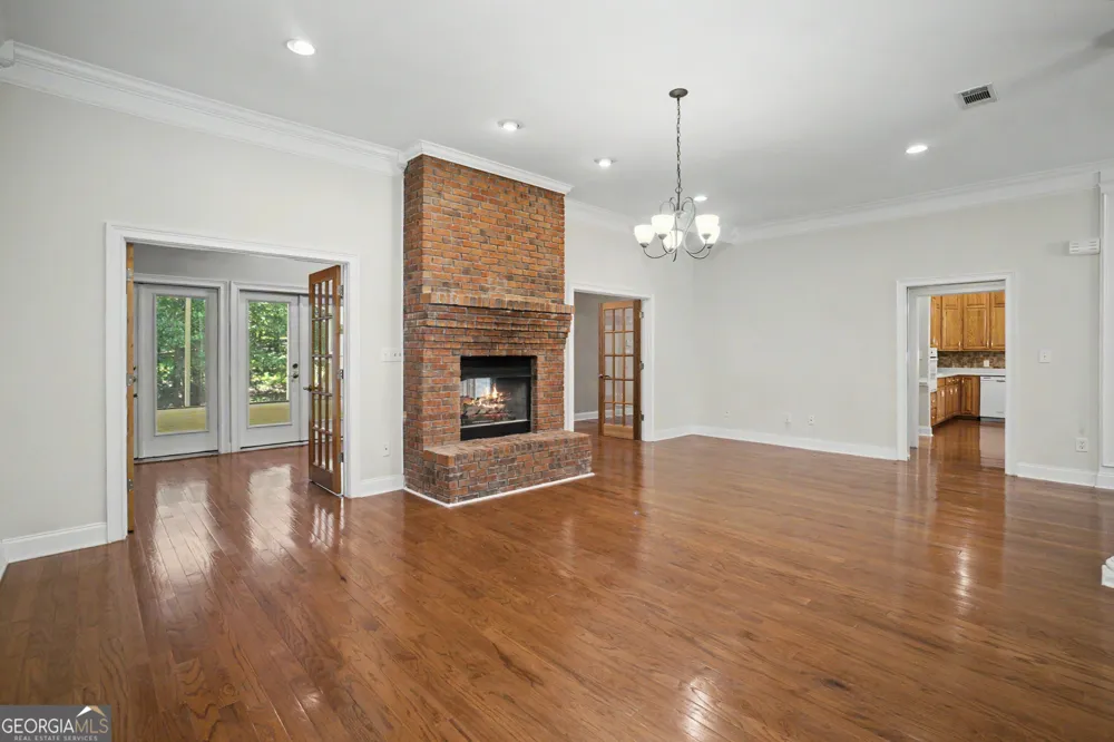 107 Cameron Pointe DR LaGrange, GA 30240