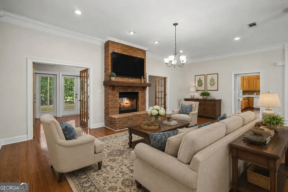 107 Cameron Pointe DR LaGrange, GA 30240