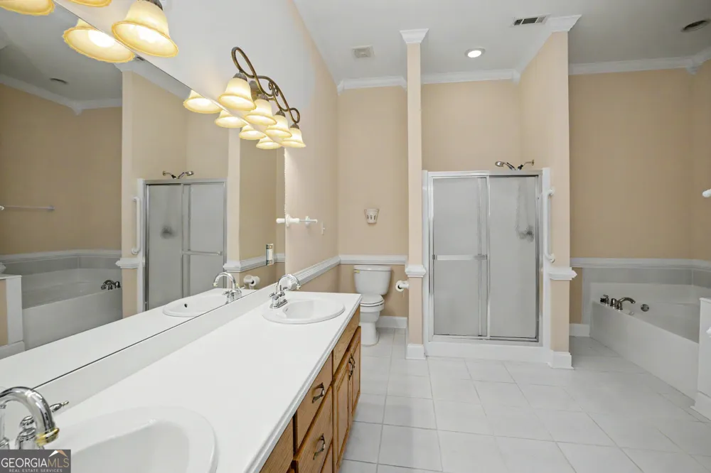 107 Cameron Pointe DR LaGrange, GA 30240