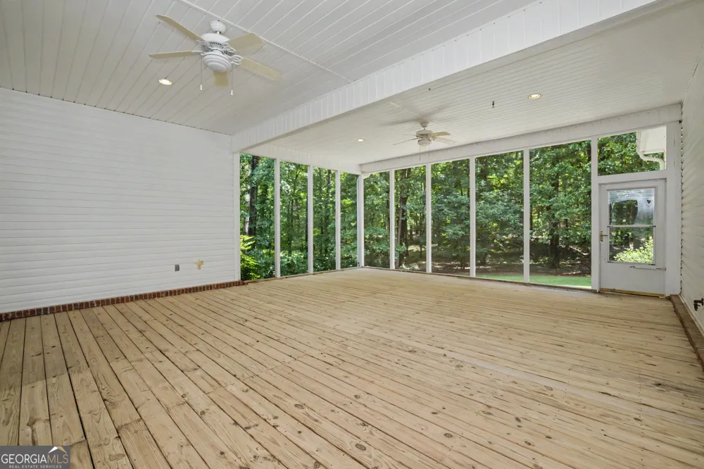 107 Cameron Pointe DR LaGrange, GA 30240