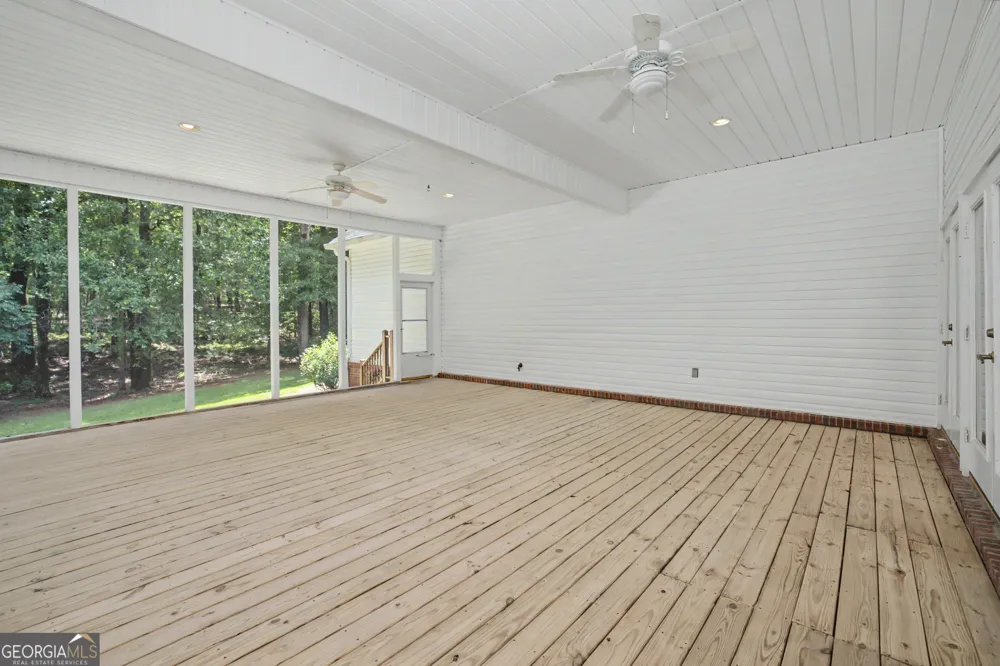 107 Cameron Pointe DR LaGrange, GA 30240