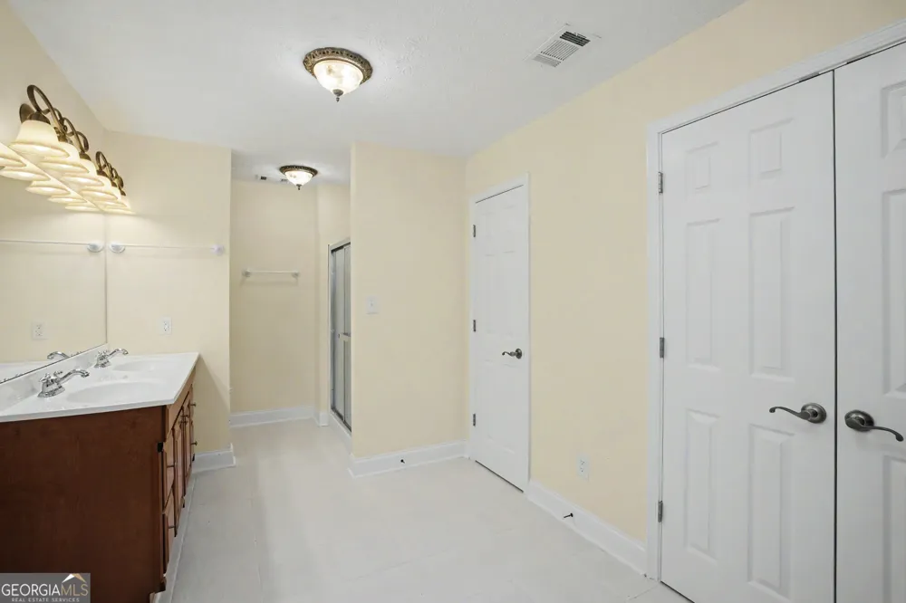 107 Cameron Pointe DR LaGrange, GA 30240