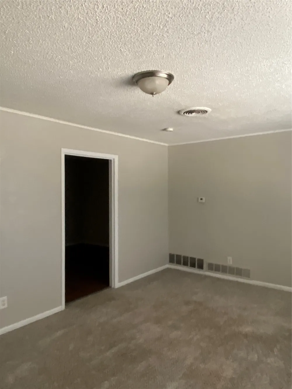 5616 Glen Forest Lane Dallas, TX 75241