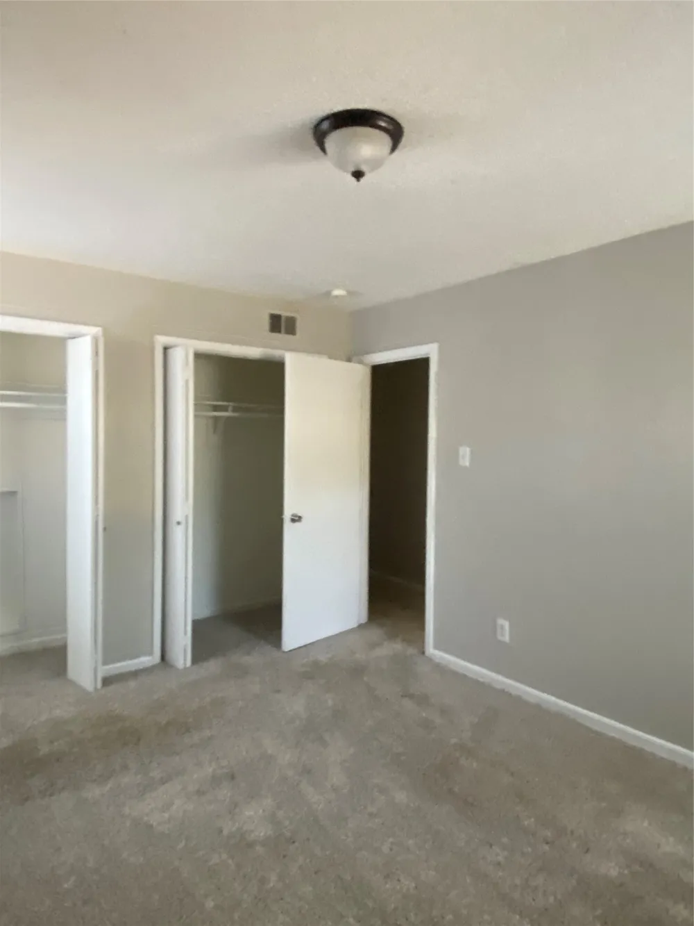 5616 Glen Forest Lane Dallas, TX 75241