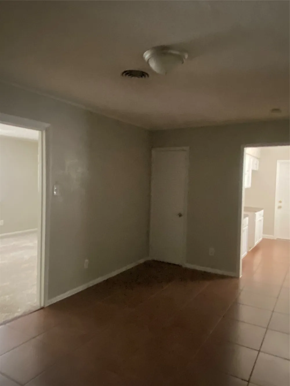 5616 Glen Forest Lane Dallas, TX 75241