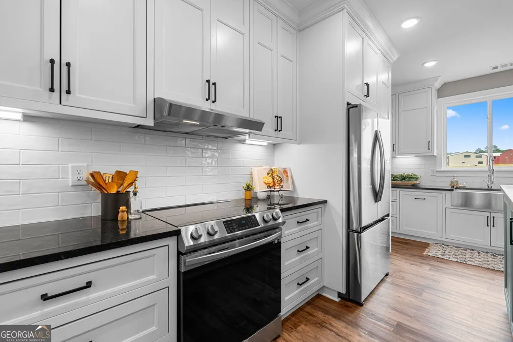 404 Whipple AVE Williamson, GA 30292