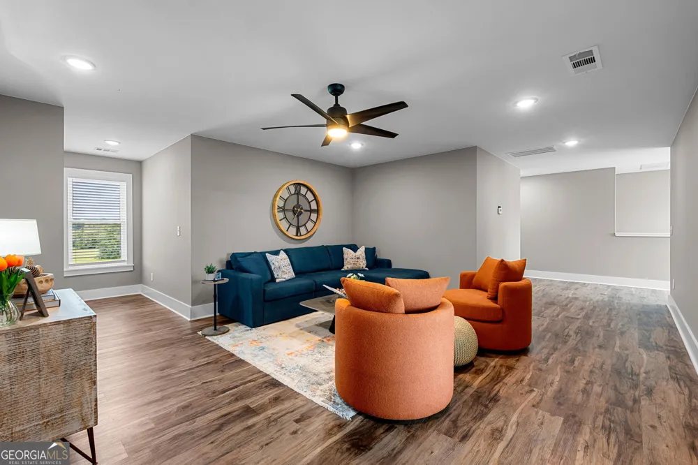 404 Whipple AVE Williamson, GA 30292