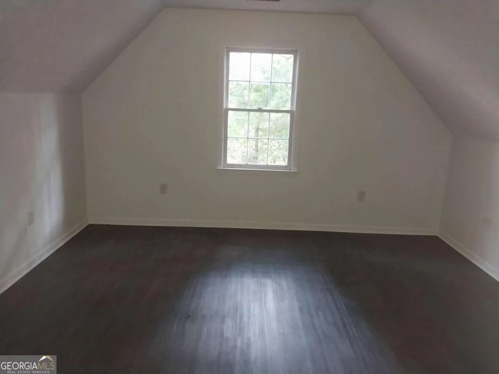 15 Lakeview LN Stockbridge, GA 30281