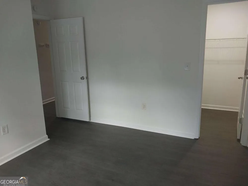 15 Lakeview LN Stockbridge, GA 30281