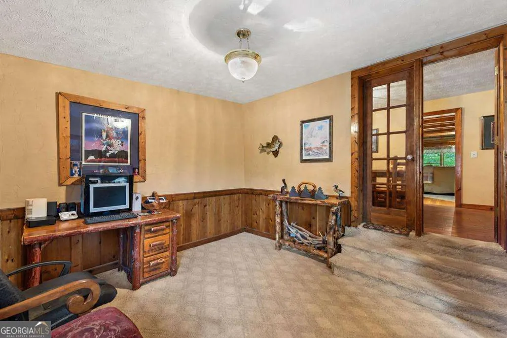 1898 Kimsey Dairy RD Turtletown, TN 37391