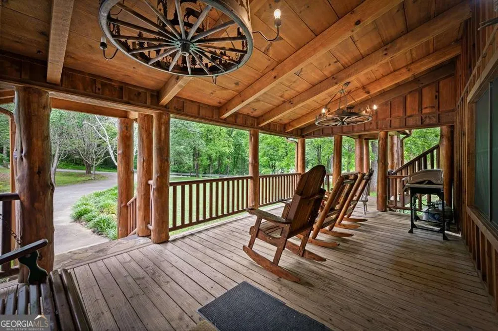 1898 Kimsey Dairy RD Turtletown, TN 37391