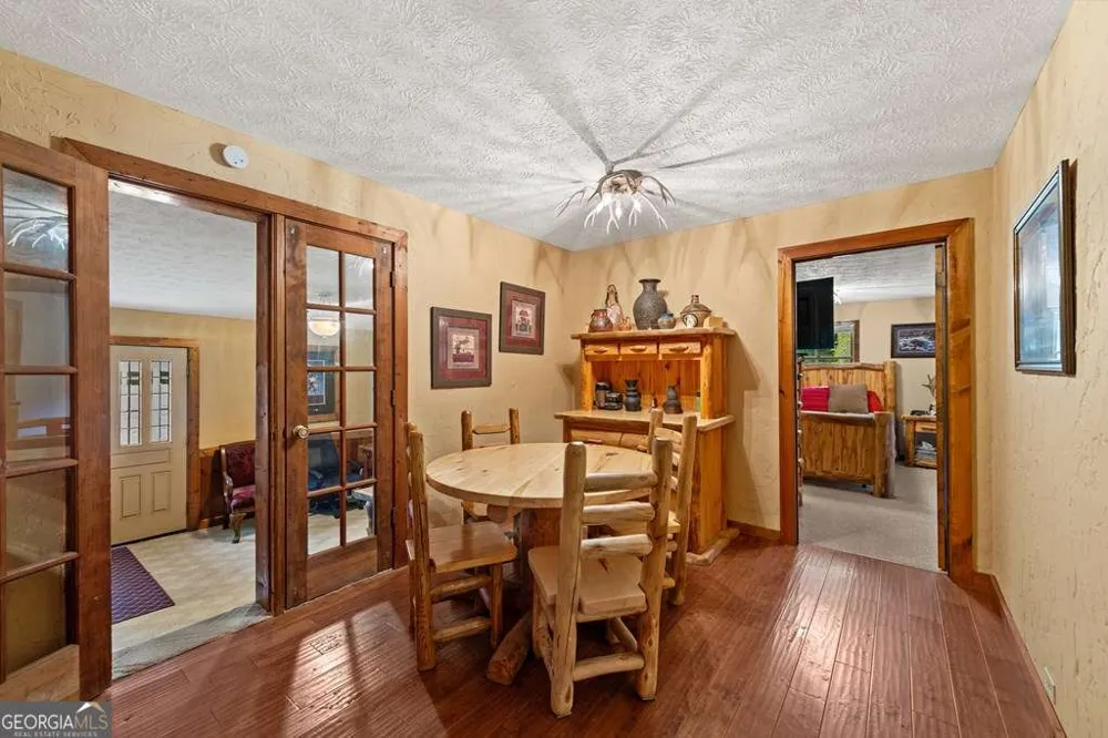1898 Kimsey Dairy RD Turtletown, TN 37391