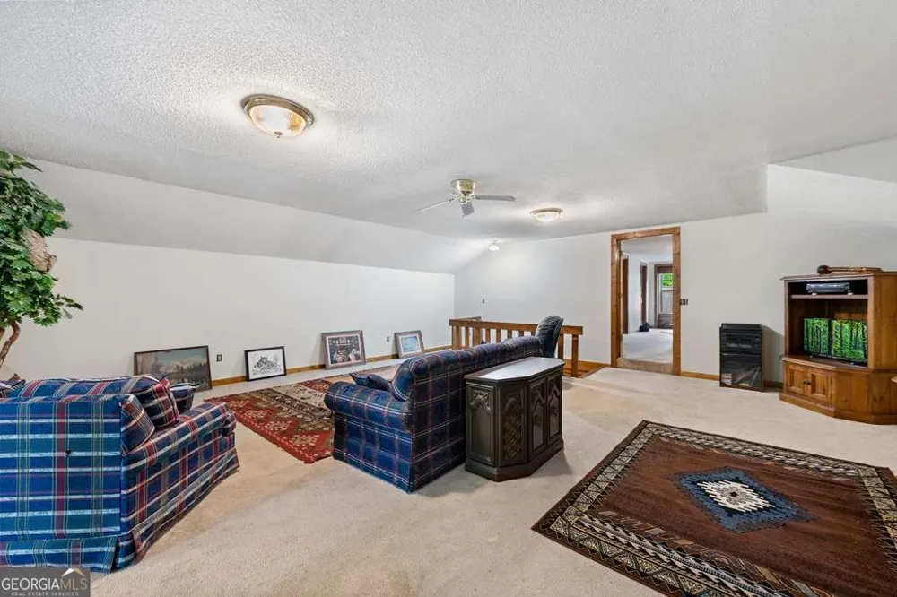 1898 Kimsey Dairy RD Turtletown, TN 37391