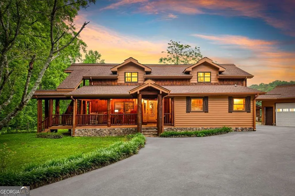 1898 Kimsey Dairy RD Turtletown, TN 37391