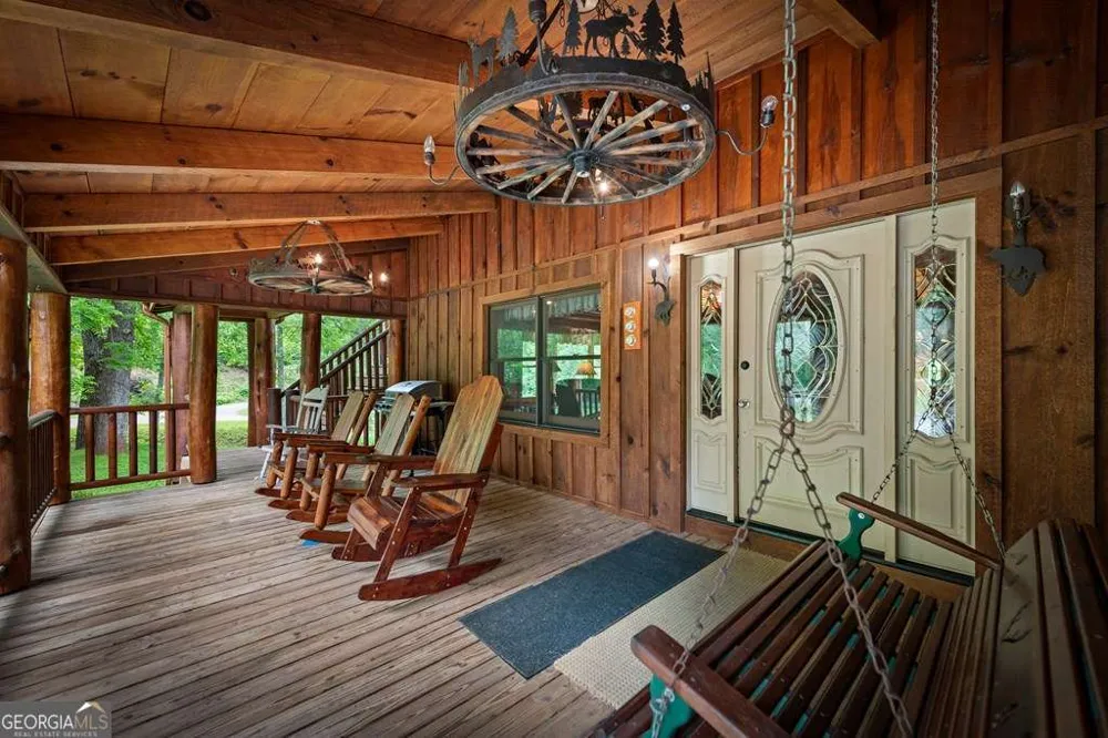 1898 Kimsey Dairy RD Turtletown, TN 37391
