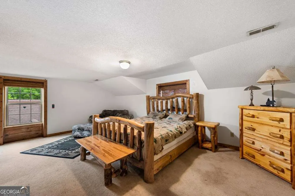 1898 Kimsey Dairy RD Turtletown, TN 37391