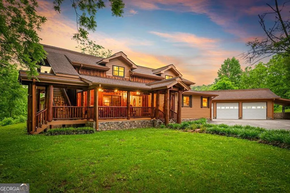 1898 Kimsey Dairy RD Turtletown, TN 37391