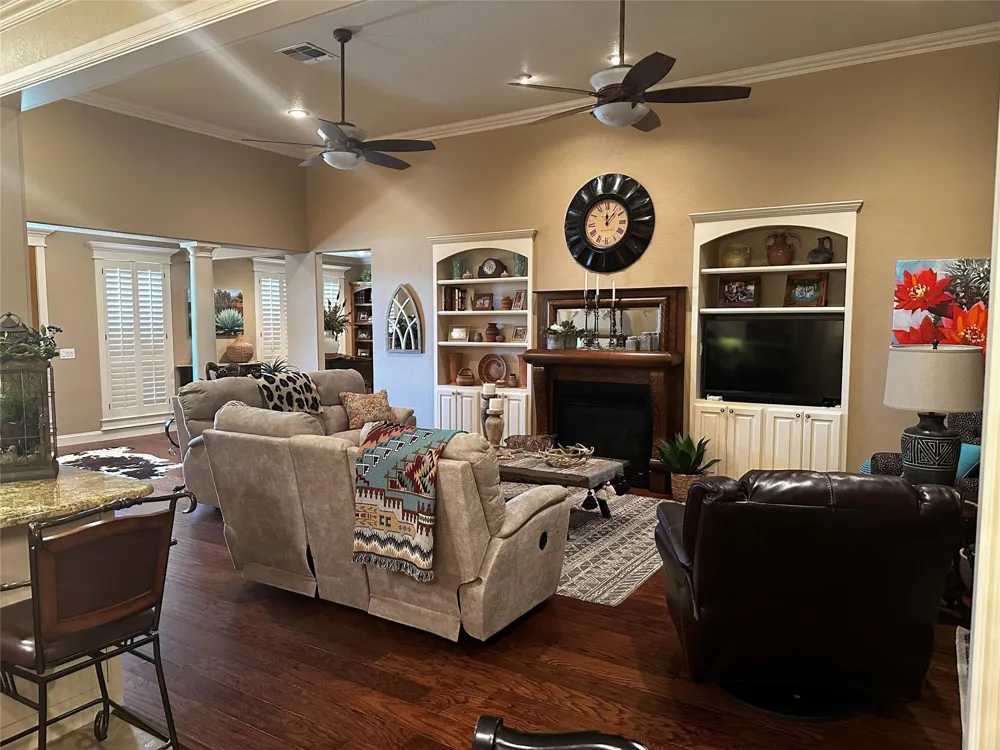 1602 Jefferson Street Bowie, TX 76230