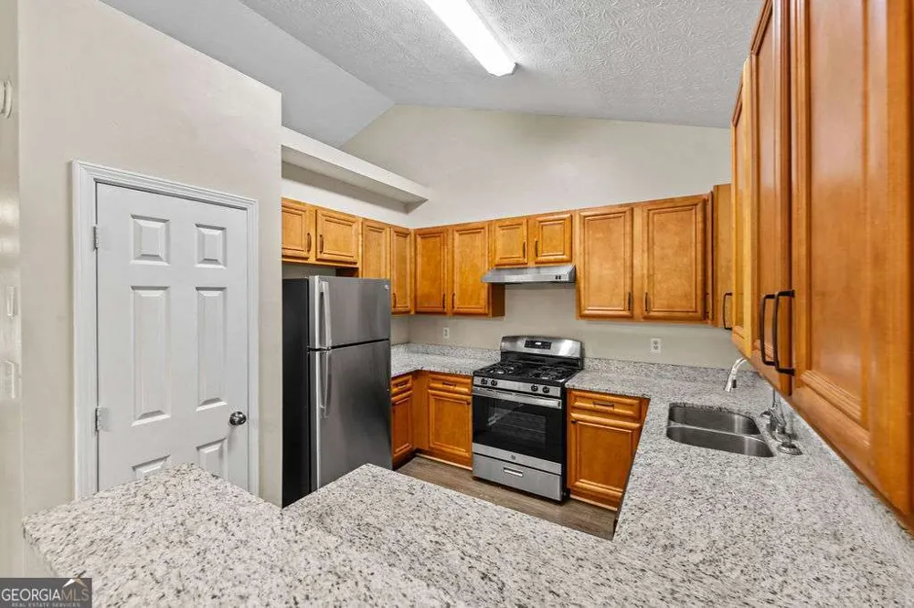 118 Black Oak CT Stockbridge, GA 30281