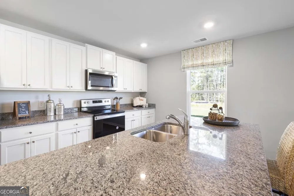 319 Royal Fern LN Statesboro, GA 30461