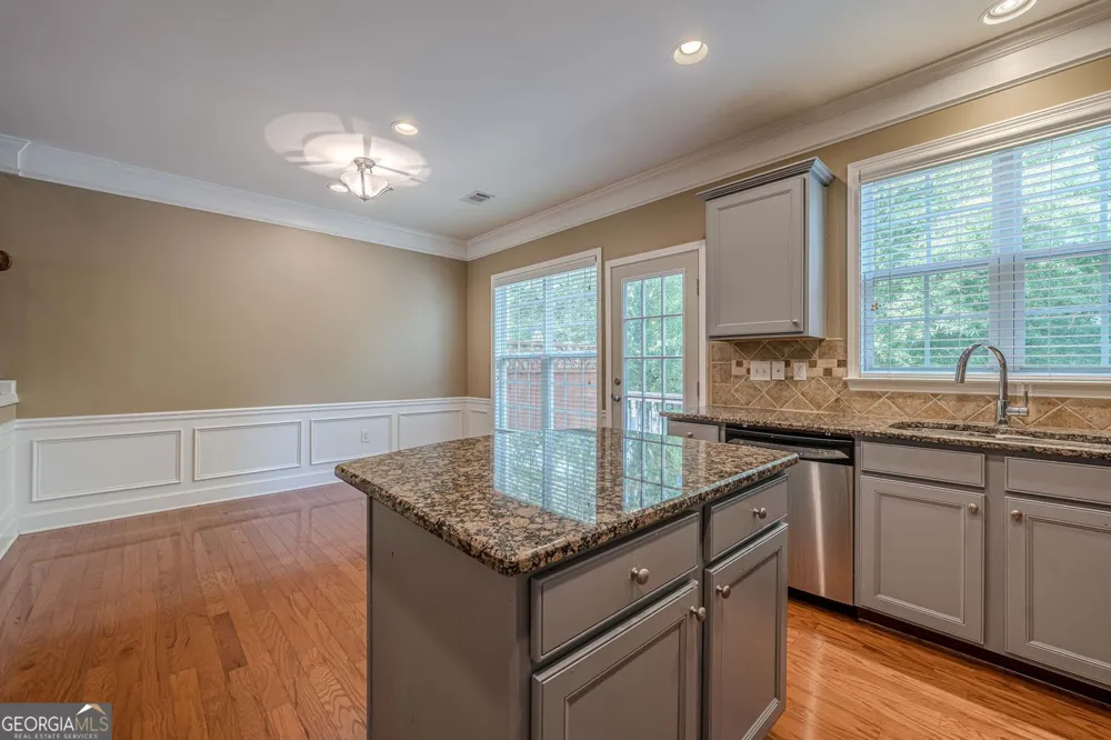 2296 Limehurst DR Brookhaven, GA 30319