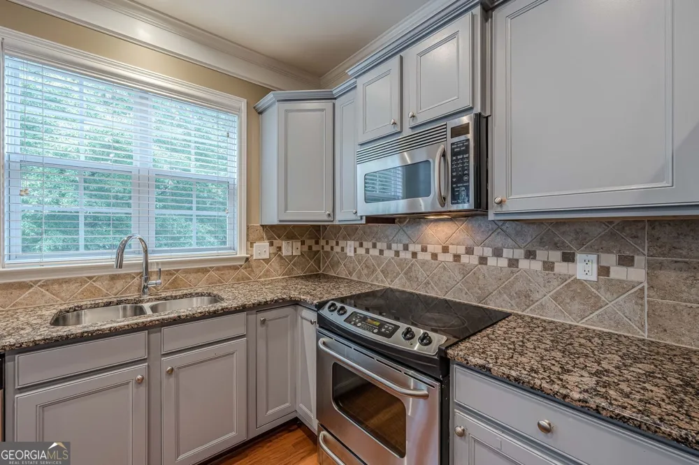2296 Limehurst DR Brookhaven, GA 30319