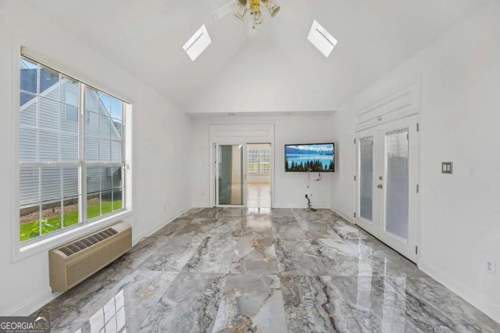 125 Glenleigh WALK Fayetteville, GA 30214