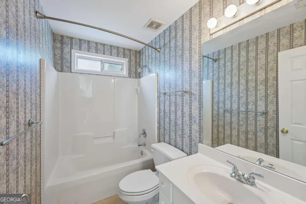 125 Glenleigh WALK Fayetteville, GA 30214