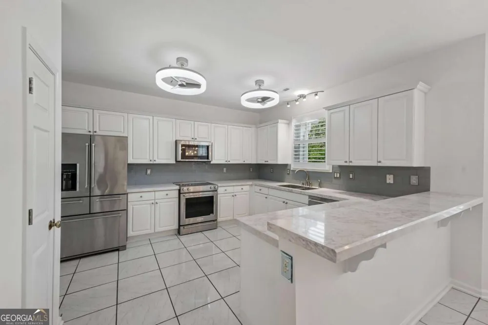 125 Glenleigh WALK Fayetteville, GA 30214