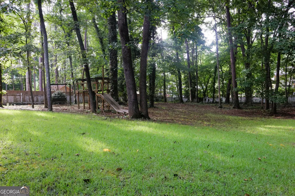 220 Creekwood TRL Fayetteville, GA 30214