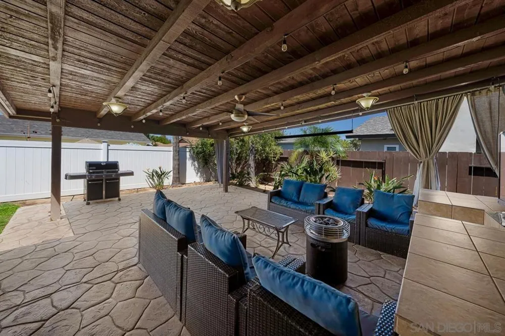 922 Denise Ln El Cajon, CA 92020