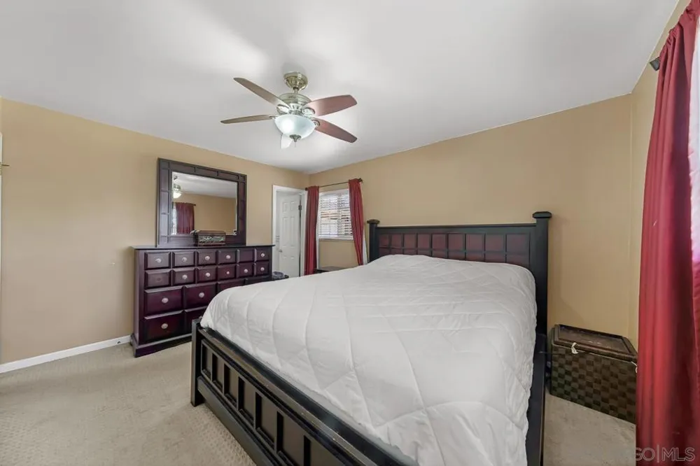 922 Denise Ln El Cajon, CA 92020