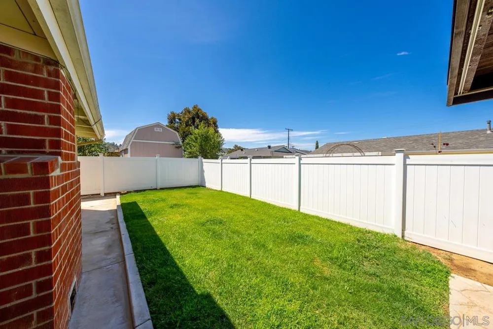 922 Denise Ln El Cajon, CA 92020