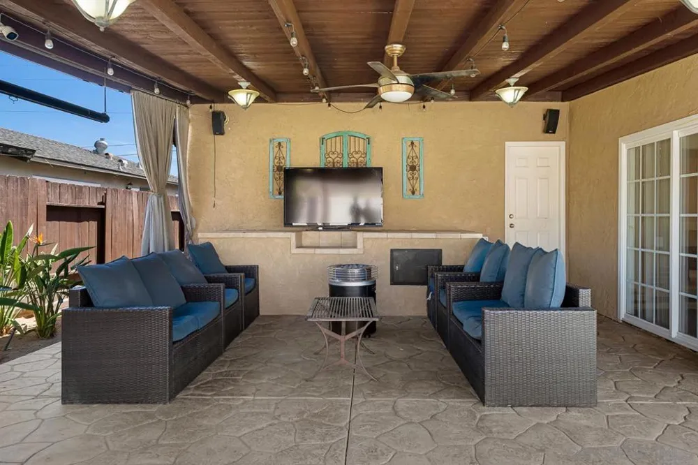 922 Denise Ln El Cajon, CA 92020